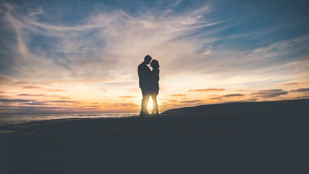 Rencontre en ligne : une nouvelle manière de trouver l'amour