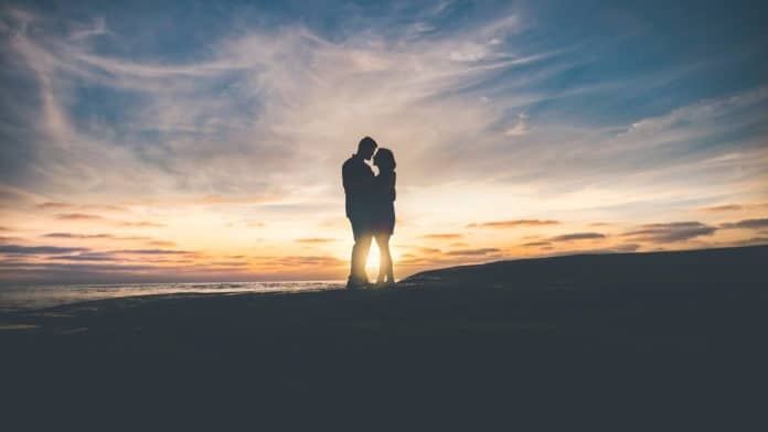 Rencontre en ligne : une nouvelle manière de trouver l'amour